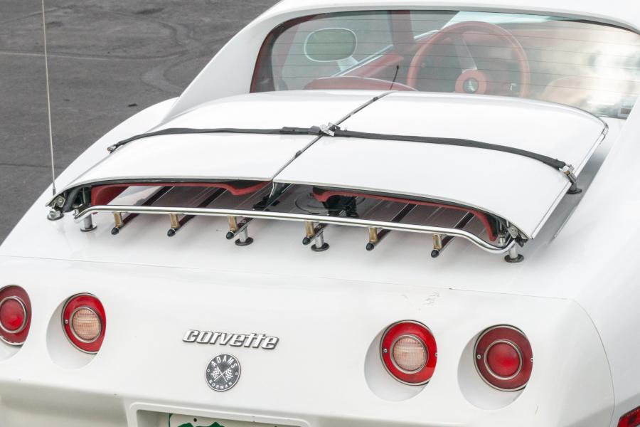 Детали экстерьера Chevrolet Corvette (1YZ67) 1977 года  (фото 21 из 66)